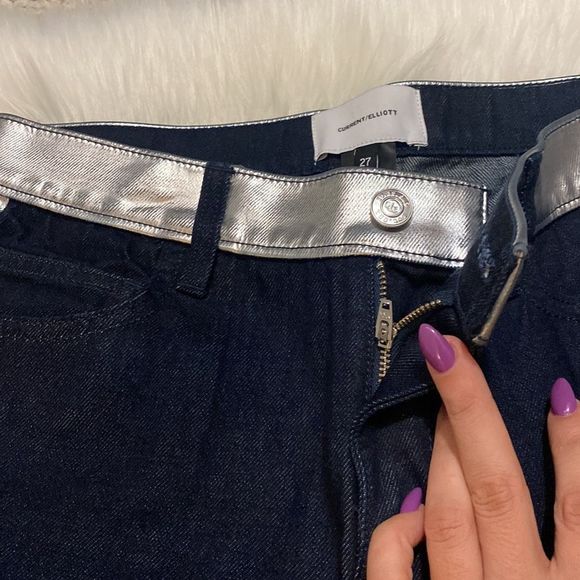 Current/Elliott Jeans| Current Elliott The
Fling Side Stripe - Picture 6 of 8